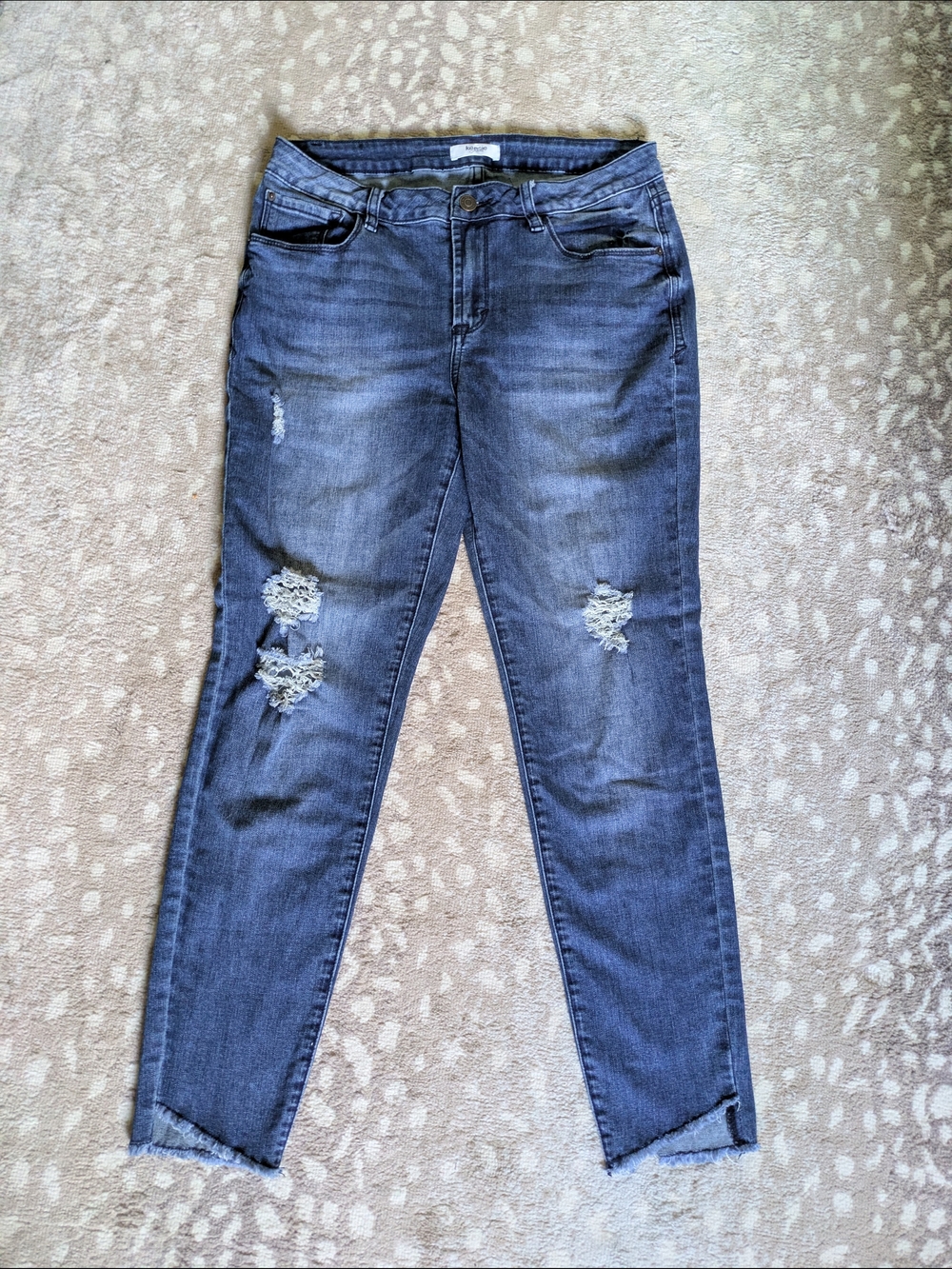 Kensie Distressed Blue Skinny Jeans Size 8/29